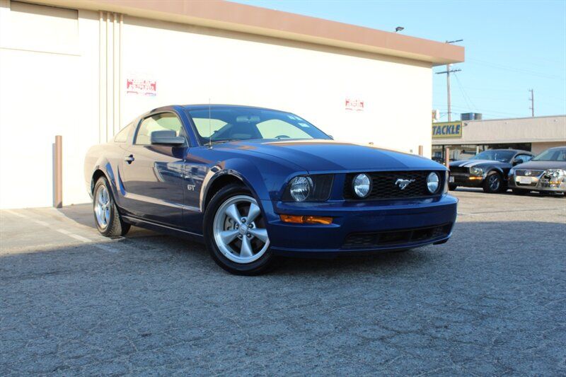 2008 Ford Mustang GT Deluxe