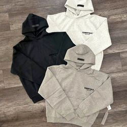 Essential Hoodie 