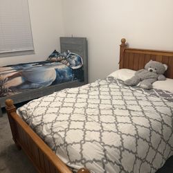 Furniture Used In Very Good Condition 