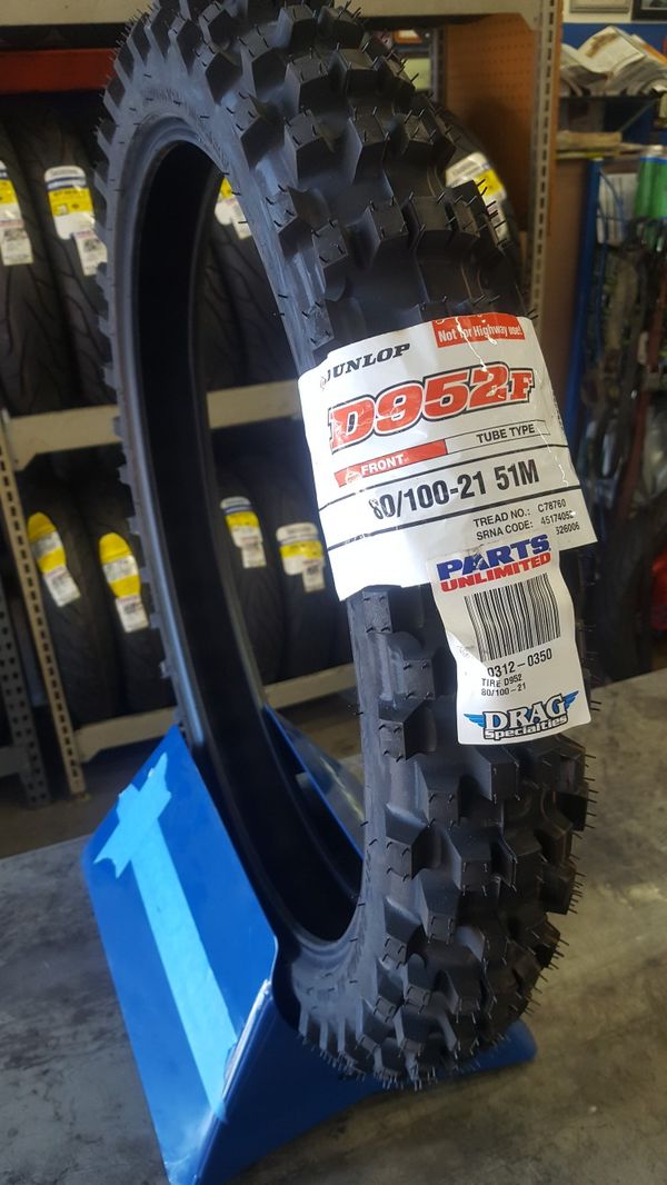 Dunlop D952 80/90-100 dirt frt for Sale in Los Angeles, CA ...