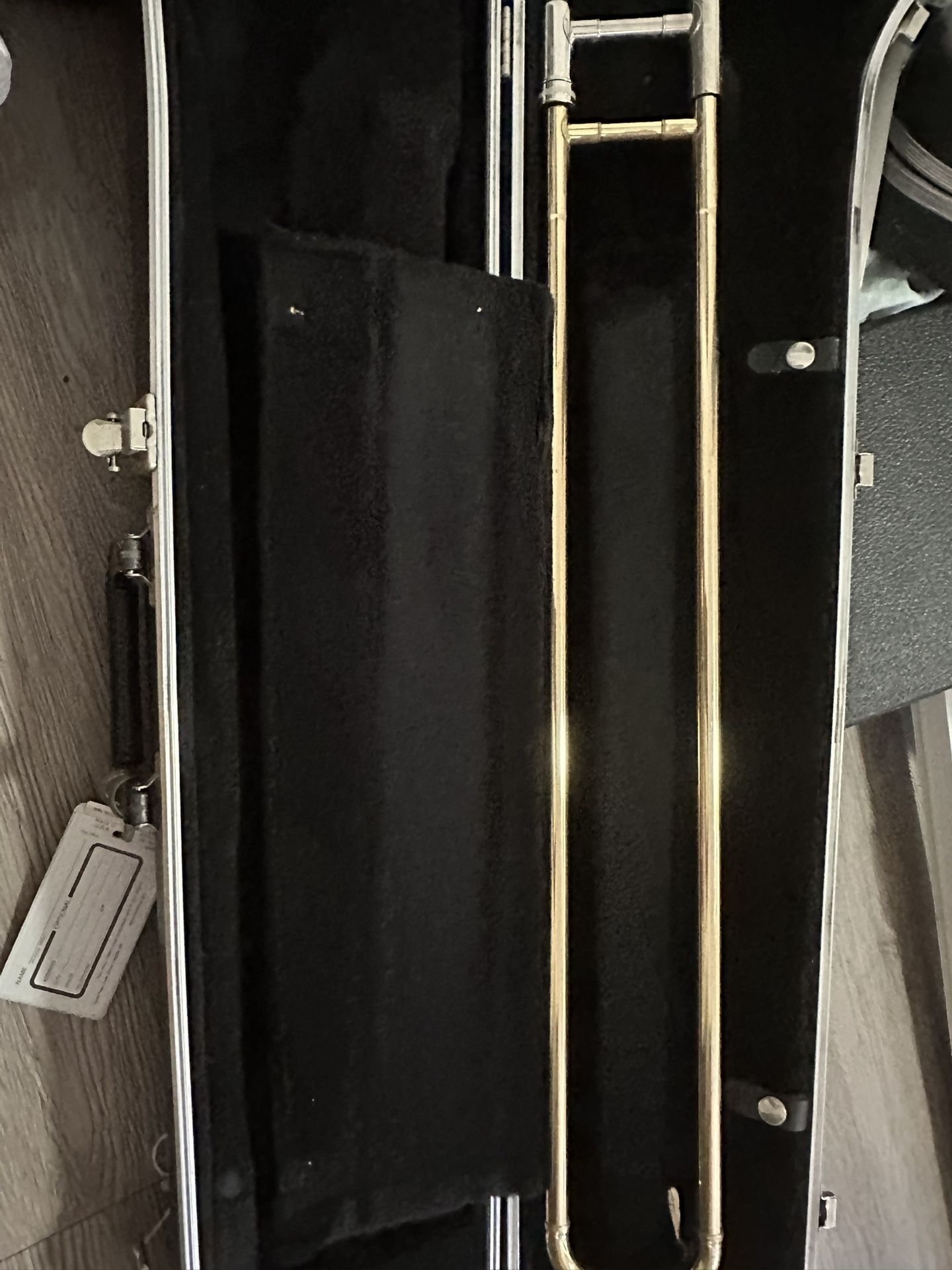 Trombone w/ Case – Clean, Ready to Play – Great for Students or Band