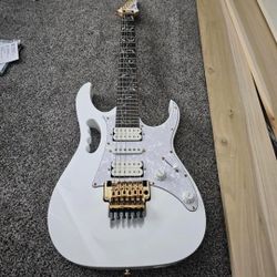 Ibanez Steve Vai Signature Premium JEM7VP - White