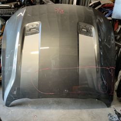 2018-2022 Ford Mustang Hood