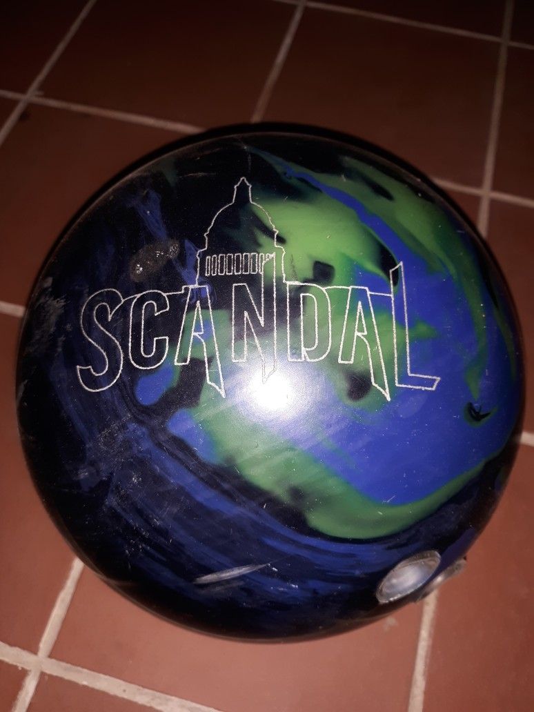 Hammer Scandal Bowling Ball 15 lbs