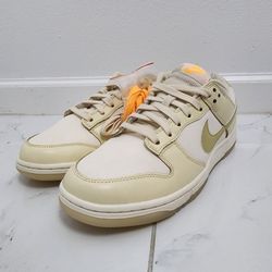 New Nike Dunk Low Team Gold size 11 