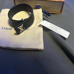 Men’s LV Slim leather Bracelet