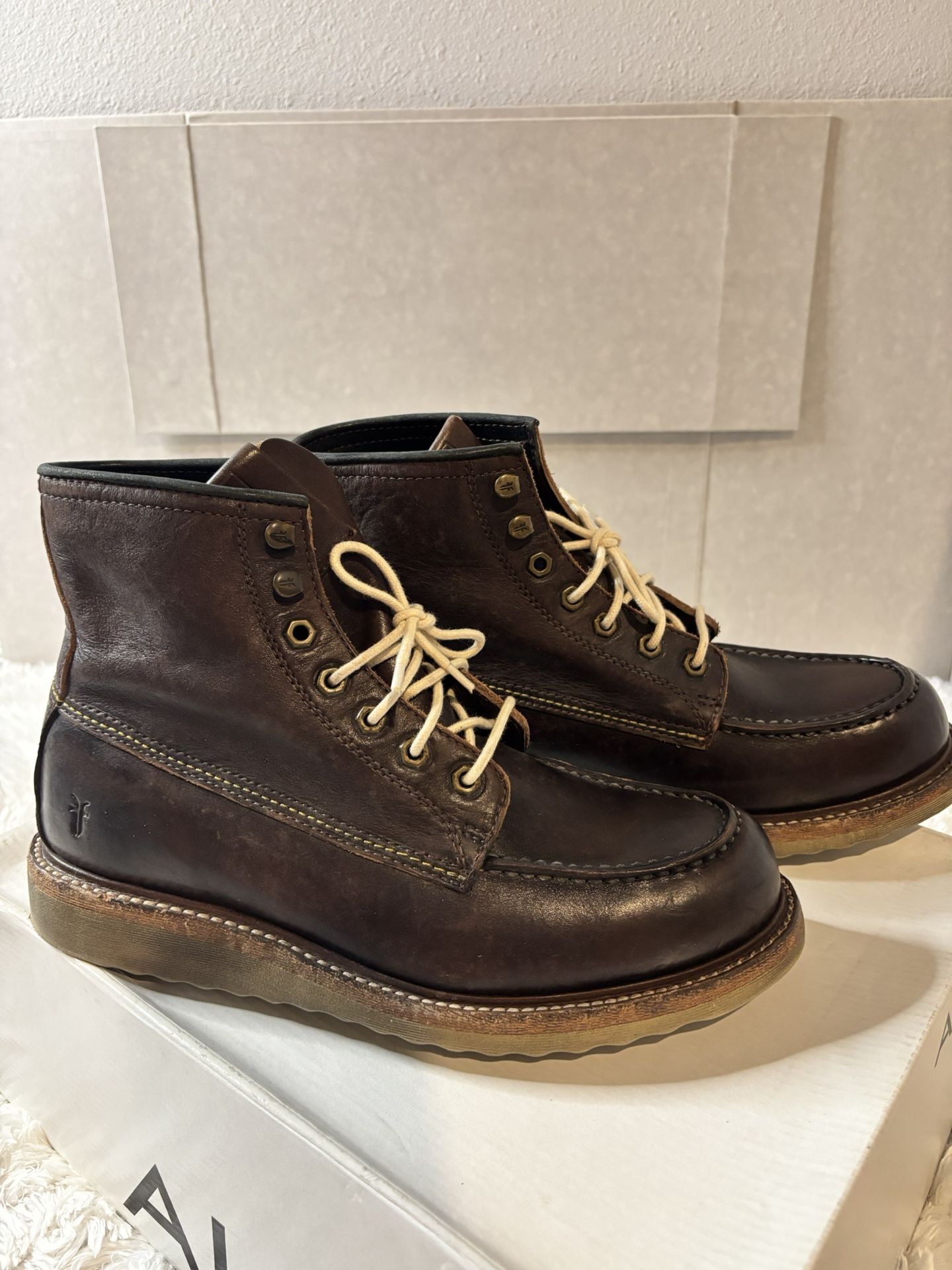 Men's FRYE 76265 DAKOTA Brown Leather Combat Boots | Size 7