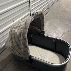 Uppababy bassinet