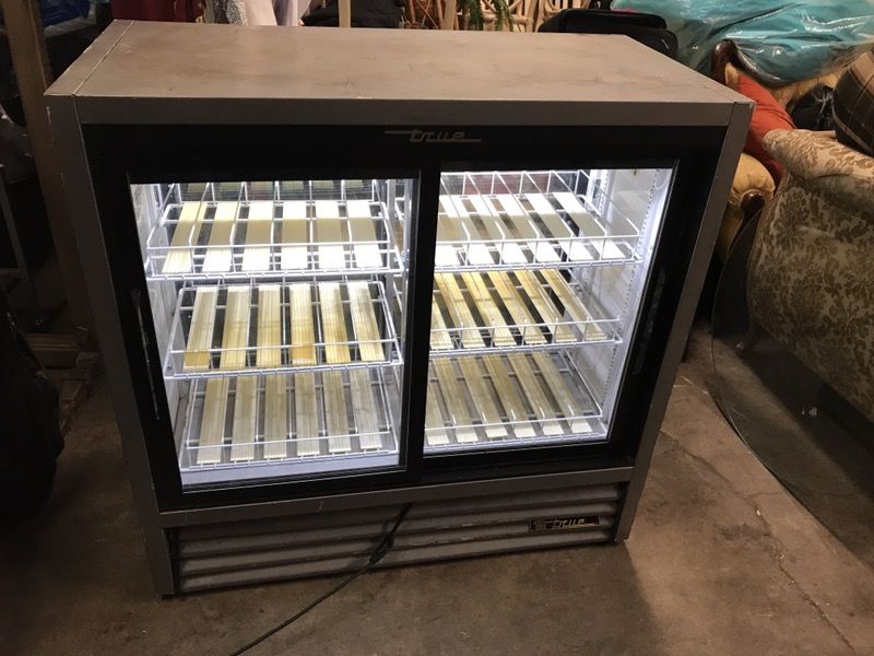 True Beverage Cooler for Sale in Fort Lauderdale, FL OfferUp