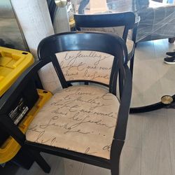 Letter pattern chair