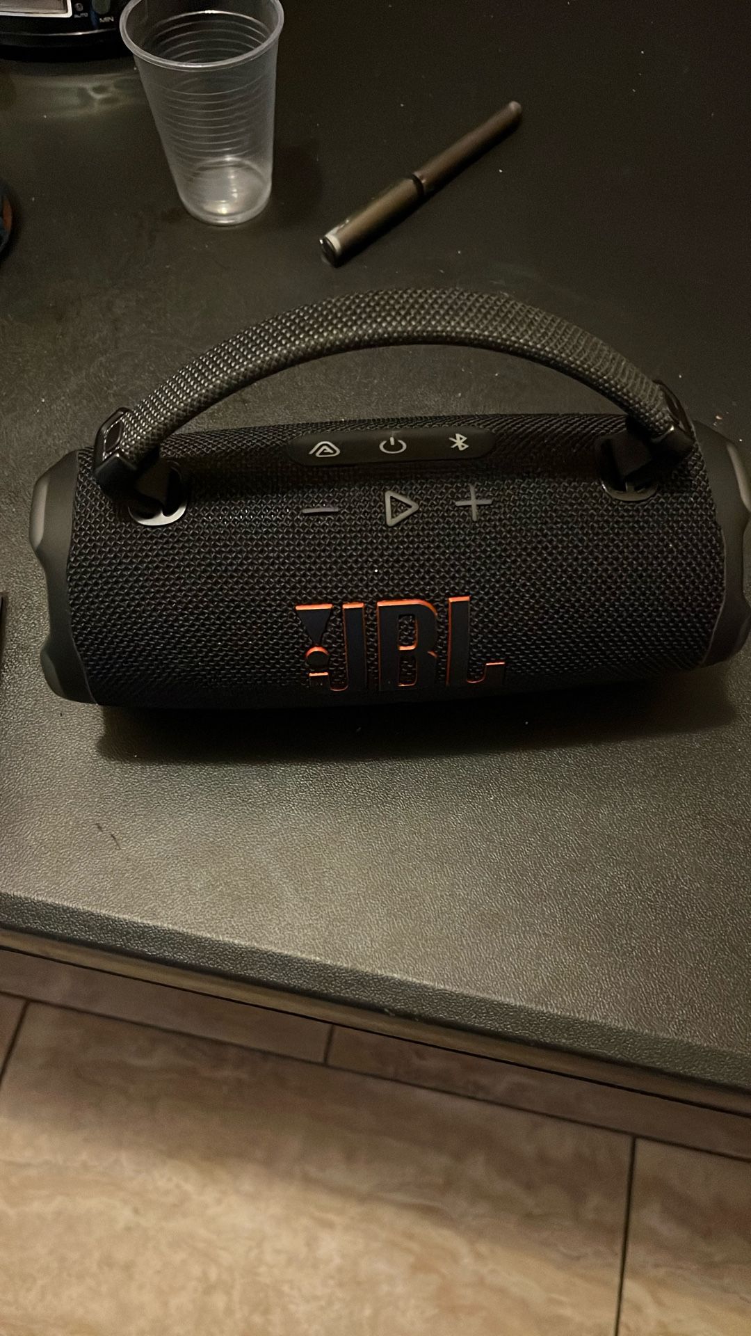 JBL Charge 6