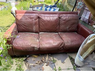 FREE SOFA