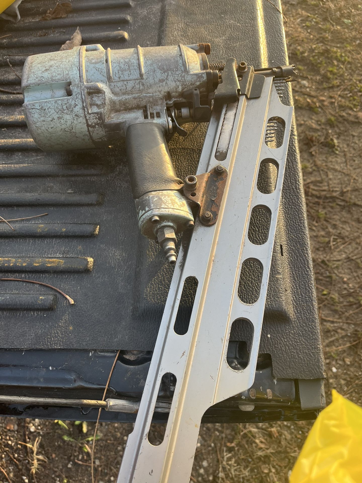 Hitachi Nail Gun