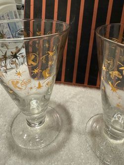 Two celebration glasses 🎉