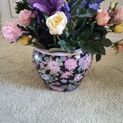 Decorative Porcelain Pot With Flowers
