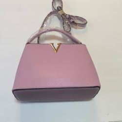 Brand New Cross Body Bag Never Used