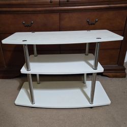 BRAND NEW TV CONSOLE /MEDIA CENTER