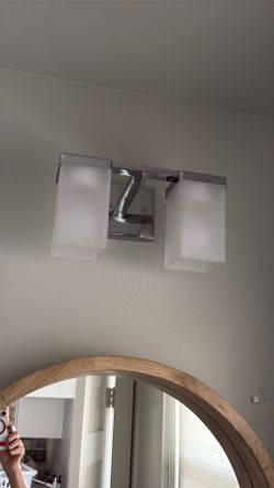 2 lite Bath sconce