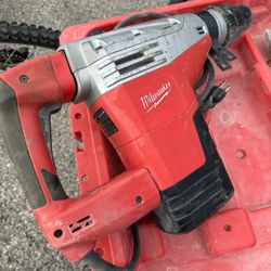 Milwaukee Hammer Drill