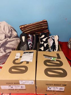 Yeezys Size 10