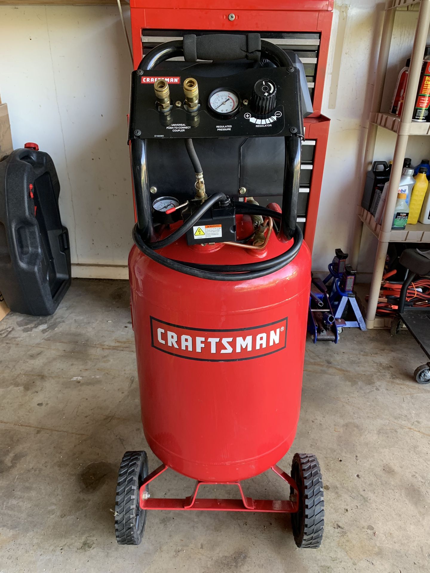 20 Gallon Craftsman Air Compressor for Sale in Bloomingdale IL