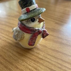 Bird Statue - Seasonal 