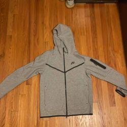 Nike Tech Fleece Size Medium Men’s