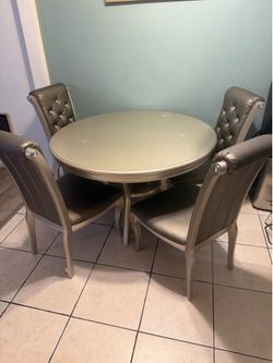 Dining room set