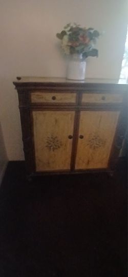 Entry table/ cabinet
