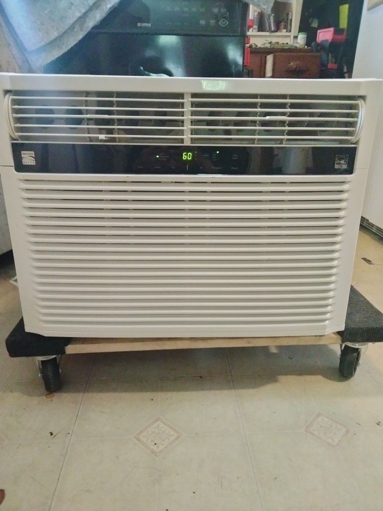 Kenmore Elite 15,000 BTU AC