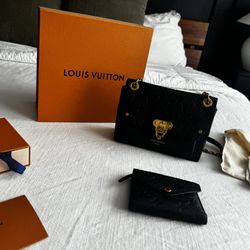 Louis Vuitton Purse And Wallet 