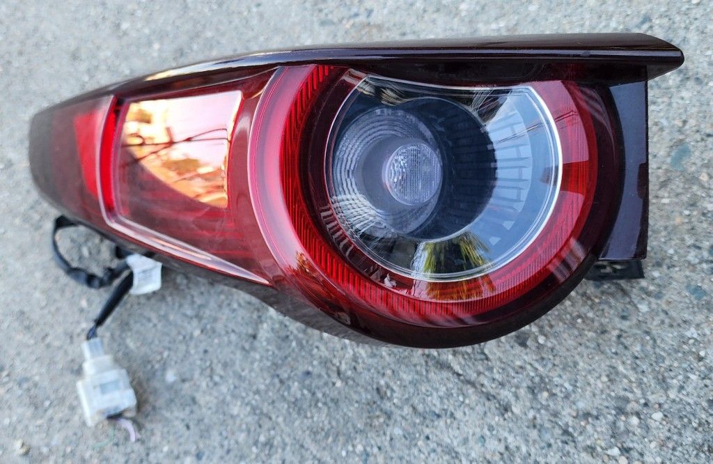 2020 2021 2022 2023 2024 MAZDA CX30 LEFT DRIVER TAIL LAMP