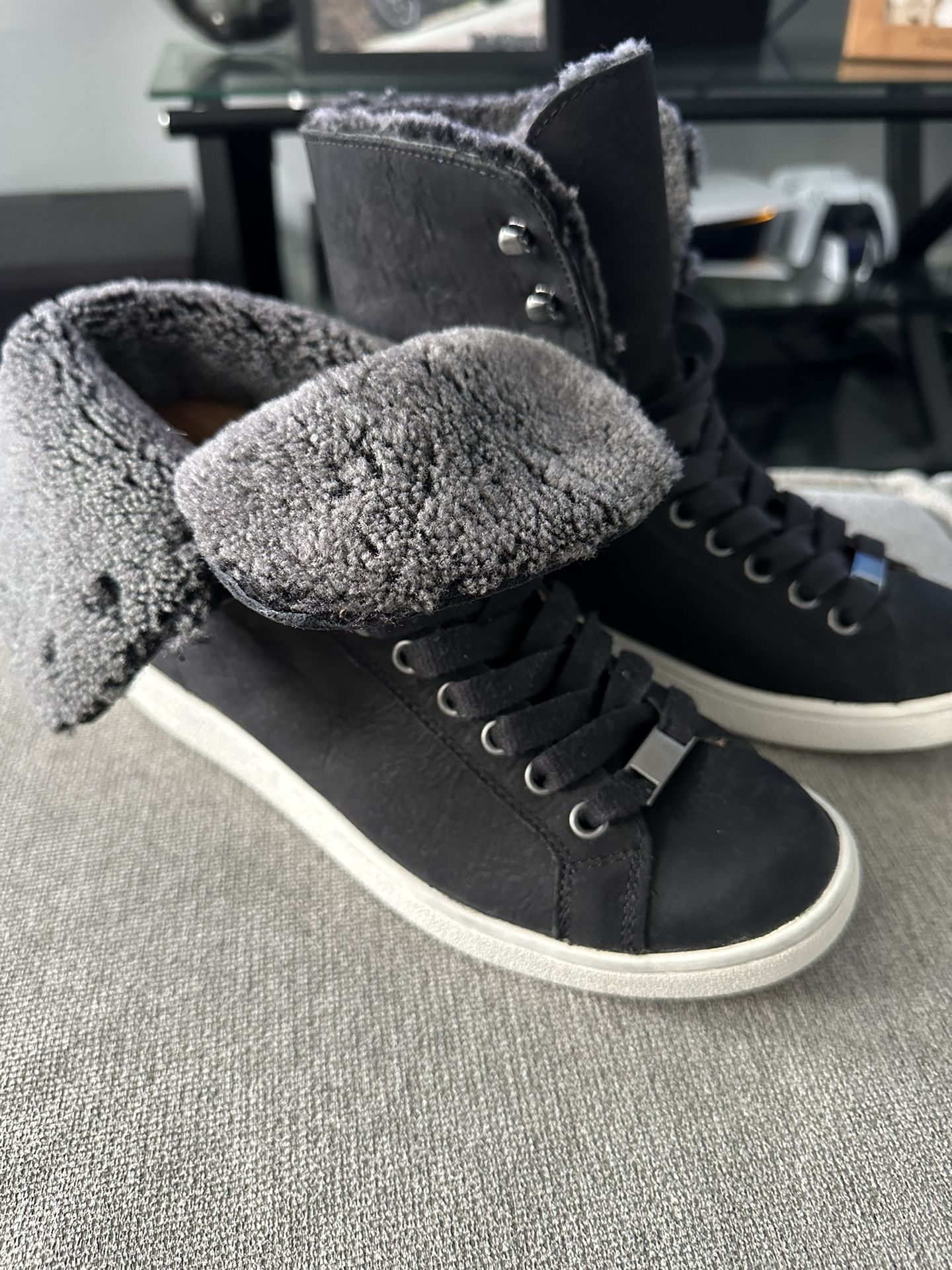 UGG Women’s Starlyn Winter Boot