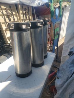 3,corny keg 5 gallons  I ASK $120.00 cash for  all  3.