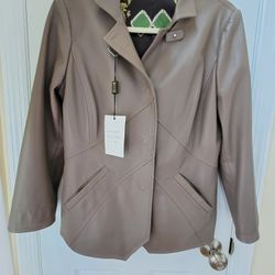 Ladies Lamb Skin Leather Jacket, Made by NOi fine Leather CO. FLORENCE ,ITALY