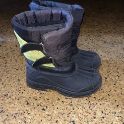 Snow boots Kids Size 1