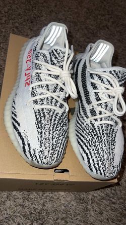 Yeezys Zebra