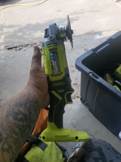RYOBI GRINDER