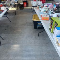 Yard Sale  1913 Doolittle Ave 