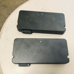 Lot Of 2 IEI Technology Laptop Battery model LI-4S2P5200