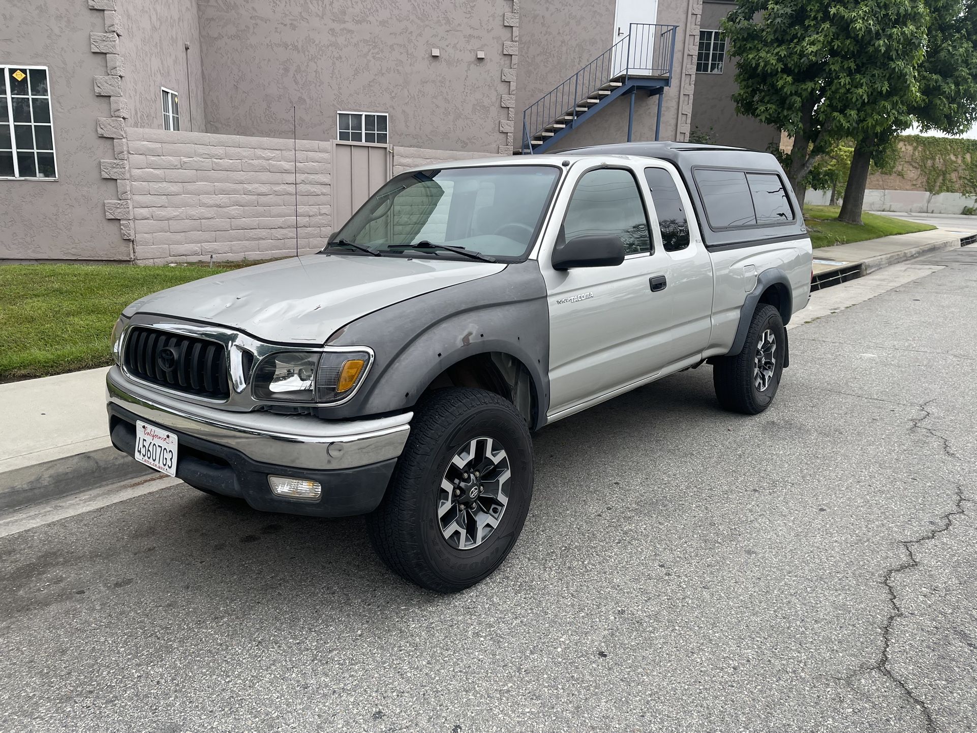 Toyota Tacoma 2004