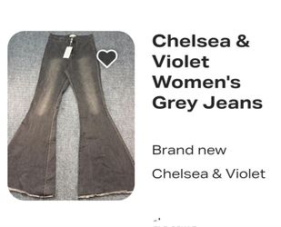 BRAND NEW !!! Chelsea & Violet  Jeans