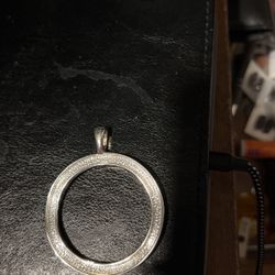 A brooch for necklace