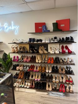 Ladies shoes. All sizes $10