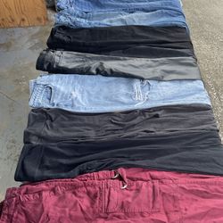 Womens/Juniors Jeans and Pants - 911 Pair) Size 0 & 1 - Good Condition. All For $60