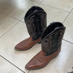Mastereson Men’s Black & Brown Leather Boots