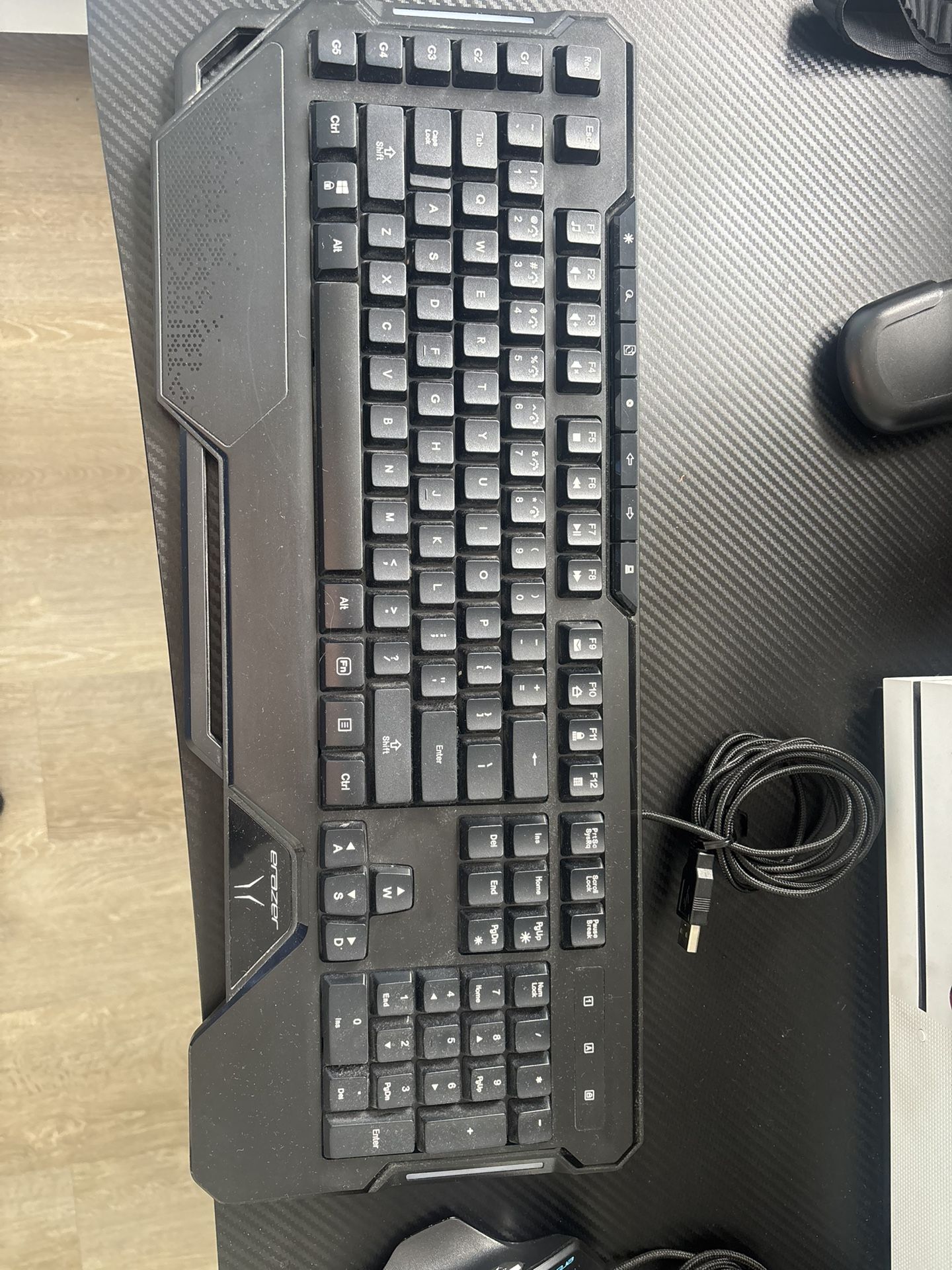 Mouse And Keyboard 