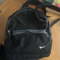 NIke smal backpack 