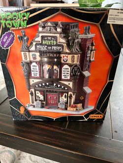 Lemax Spooky Town Haunted House of Props Village