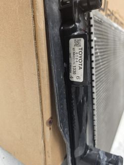 Radiador original corolla 2014